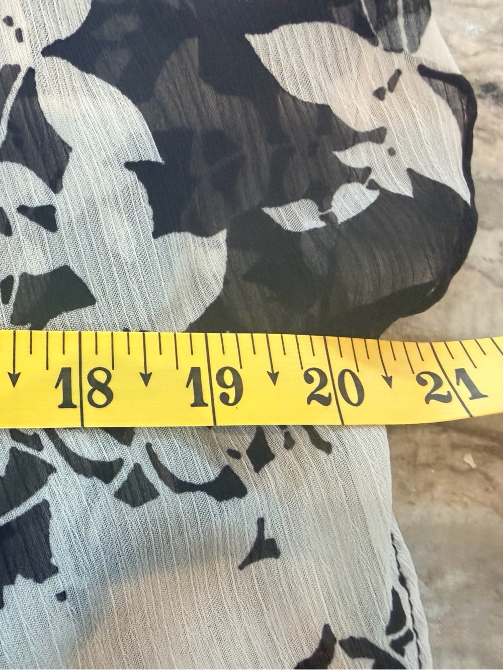 AB Studio Floral Chiffon Layered Blouse Medium Black White Business Casual Top - Picture 4 of 8